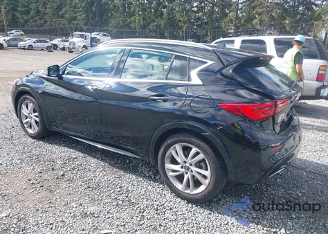 2017 Infiniti Qx30 Premium из США, поврежденный, VIN SJKCH5CP5HA025796